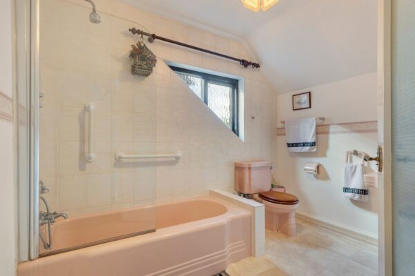 Uzmaston, Haverfordwest, SA61 1UT