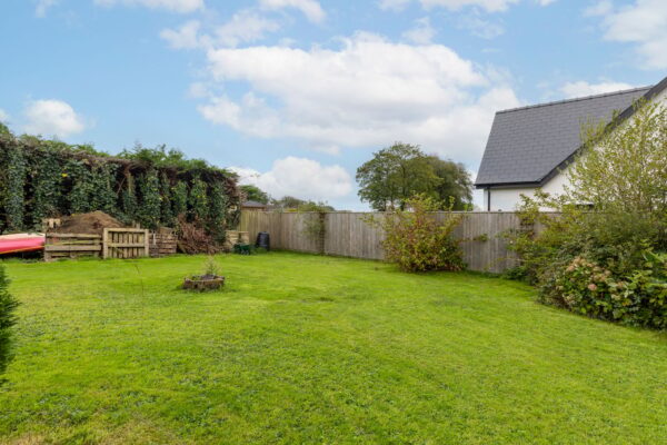 Redstone Road, Narberth, SA67 7ES